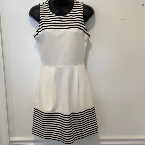 Madewell Dresses & Skirts - Madewell Dress Black Cream Striped XS